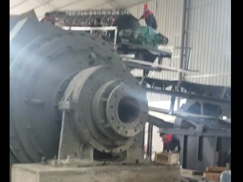 球磨制砂機在風(fēng)化沙制砂中的應(yīng)用及球磨機基本結(jié)構(gòu)