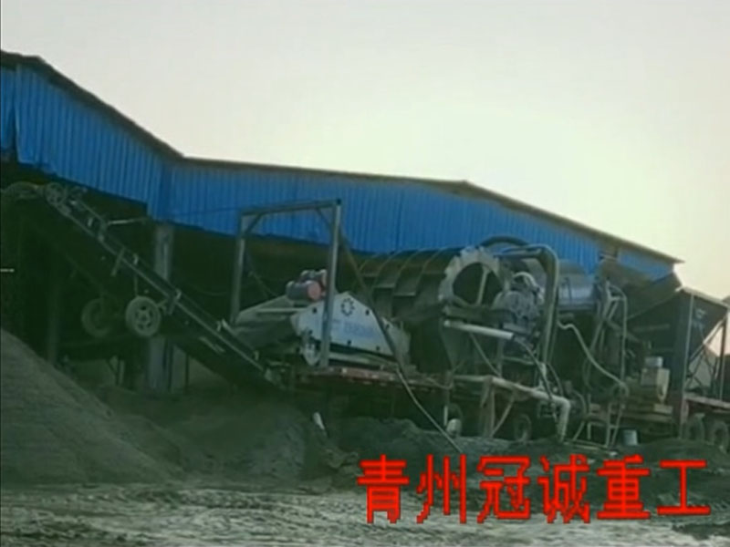 石粉洗沙機(jī)－洗石粉設(shè)備移動(dòng)式還是固定式好？移動(dòng)石粉洗砂機(jī)價(jià)格