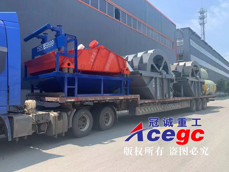 振動(dòng)篩洗石機(jī)+輪斗洗砂機(jī)發(fā)貨現(xiàn)場(chǎng)